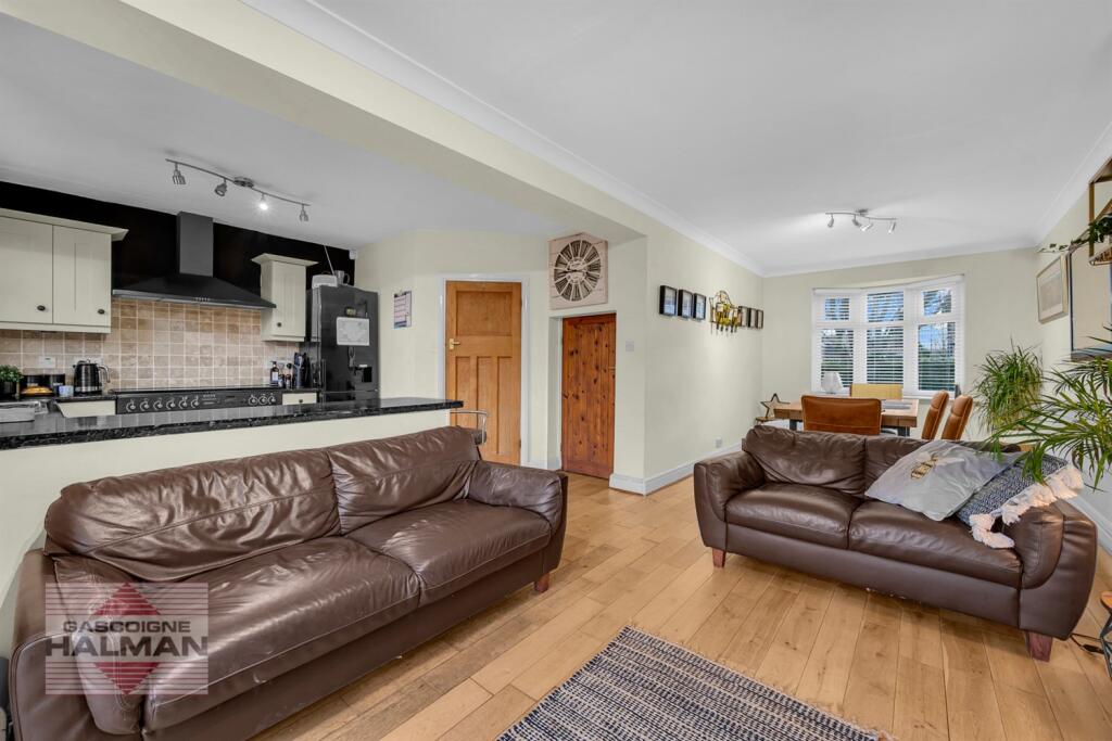 Living-Dining Kitche