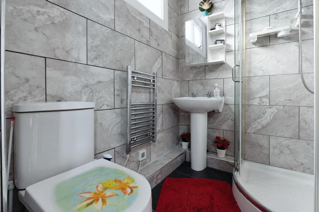 26thewillowsthewillowsbasildonss132es-5