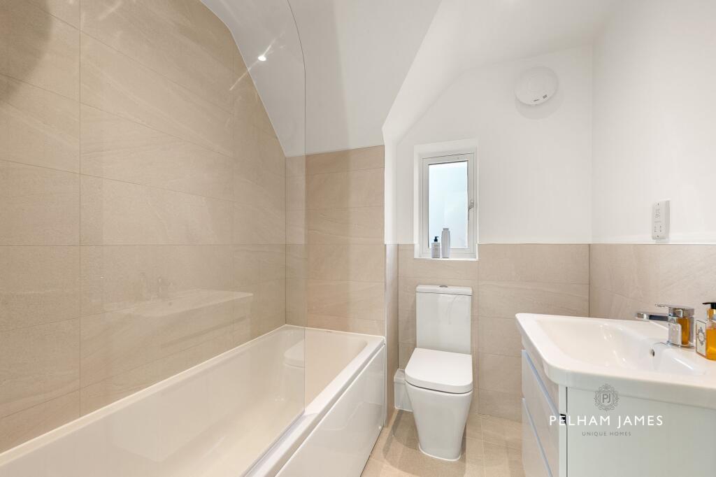 Bathroom, Osprey House, Medbourne