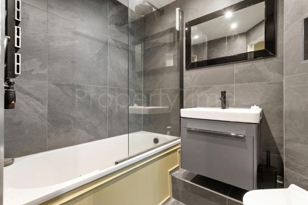 1507202511_PTIME_First Floor Rear 258 Archway Road