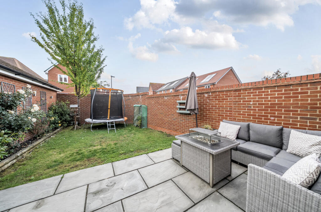 1348324-2-68b866e...