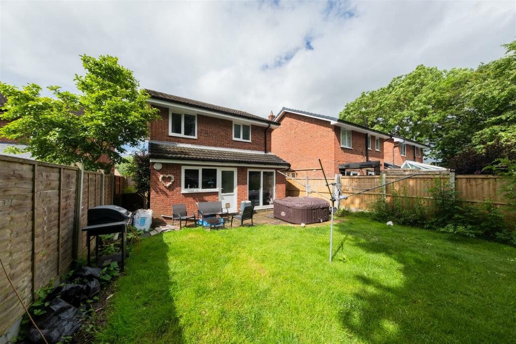 34 The Woodlands-025.jpg