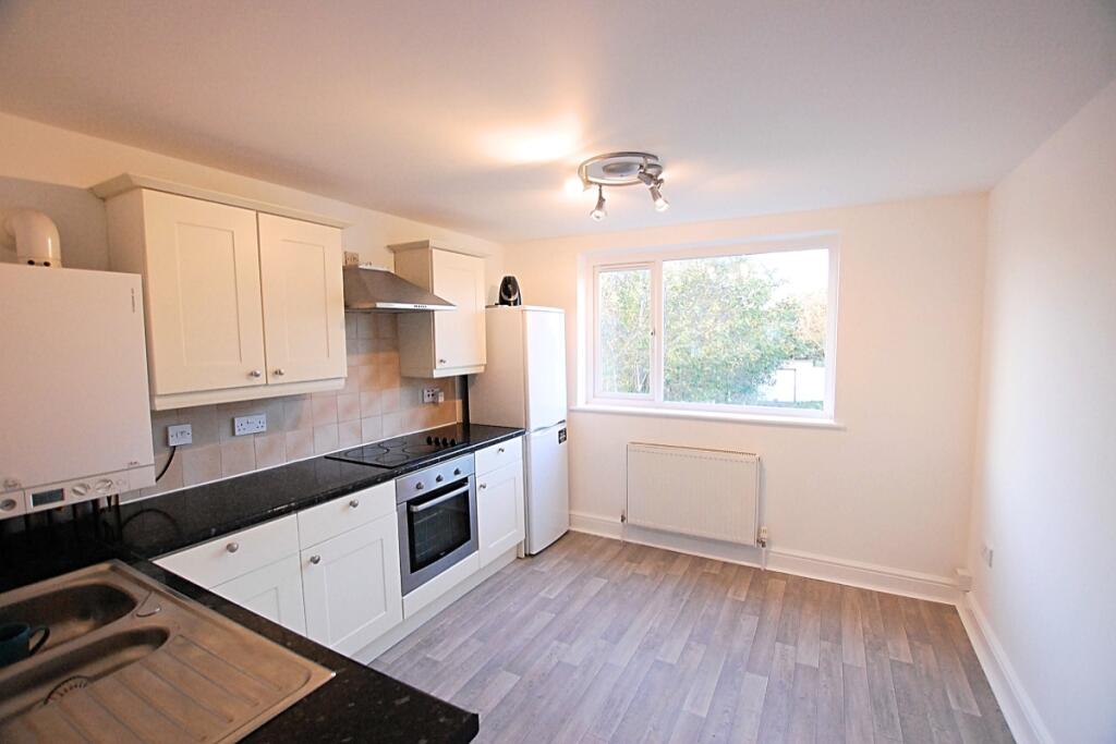 Kitchen / Dining Roo