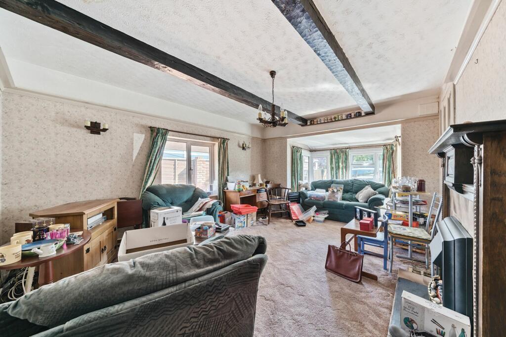 Living Room/ Dining Room