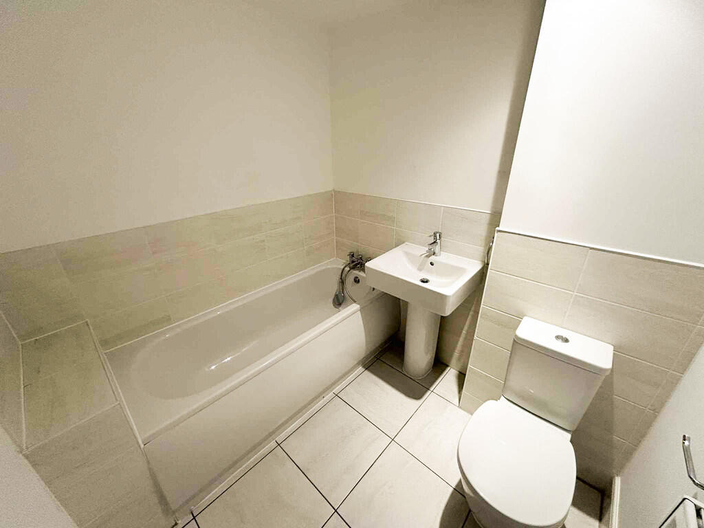 4fefe1ff-f757-4e8...