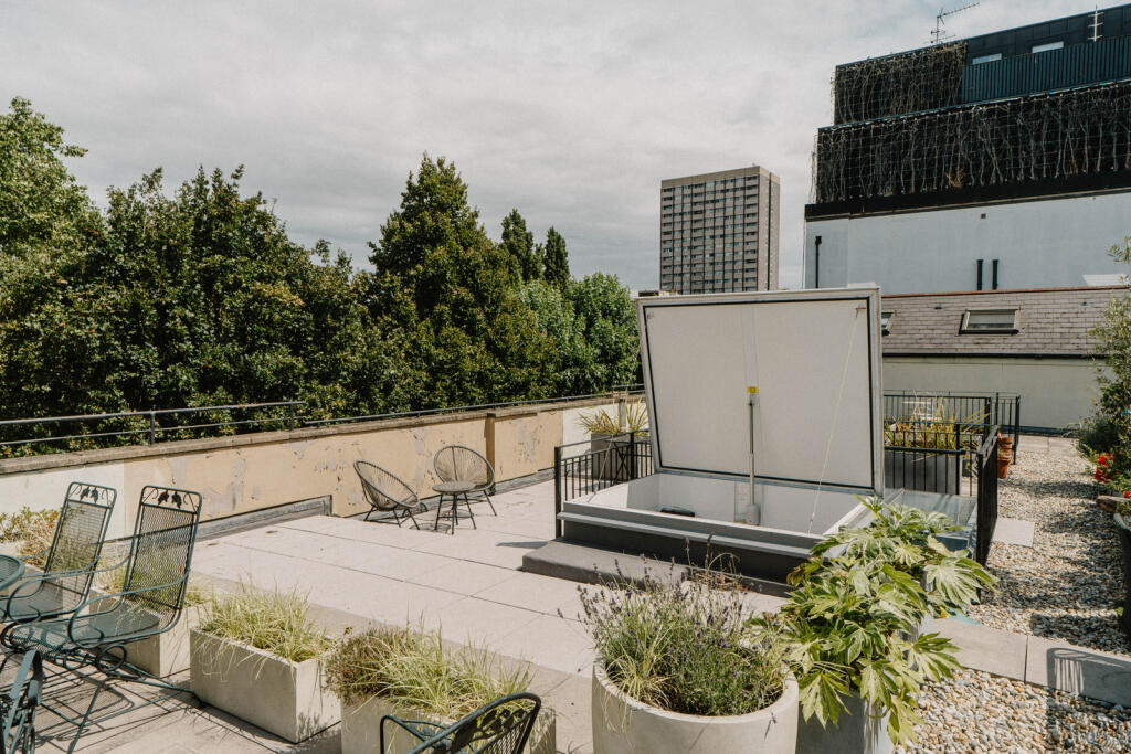 298784 - Florida Road_High Res-29.jpg