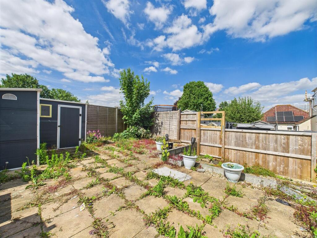 11 - 3-bed semi-detchaed house.jpg