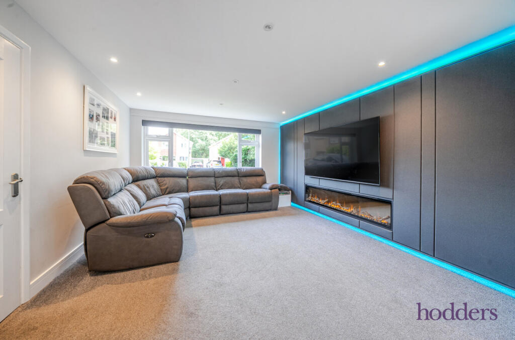 699b8ebe-3856-455...