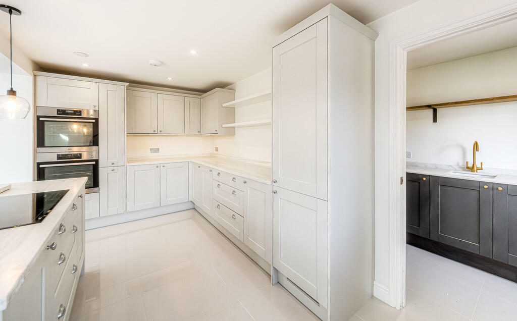 17 Orchard Way   ...