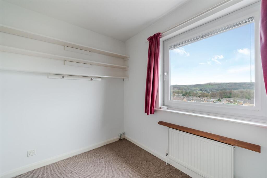 Bedroom 5.jpg