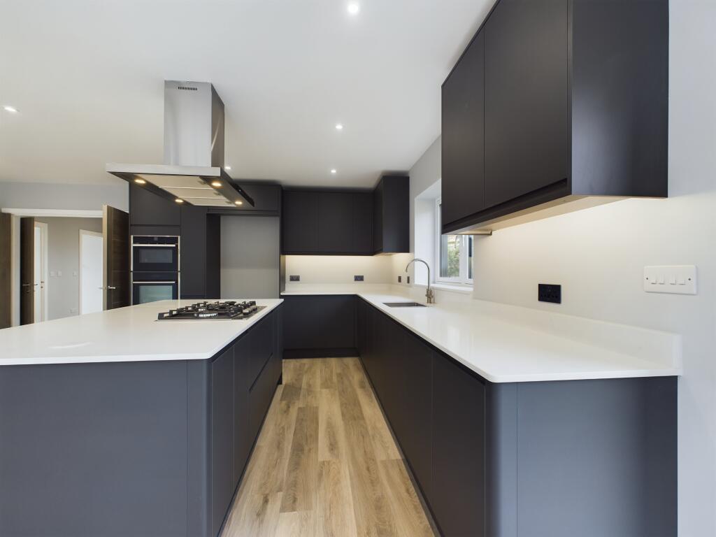 Kitchen walkway