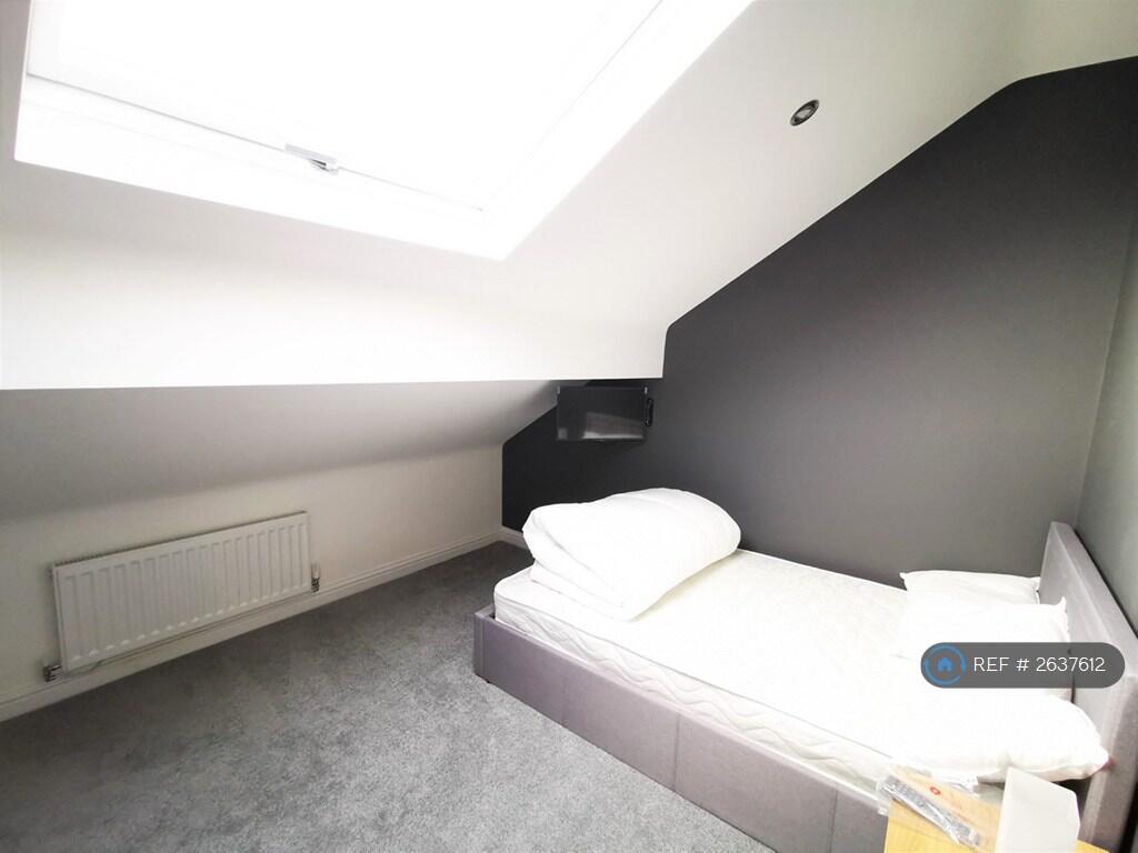 Spacious Bedrooms