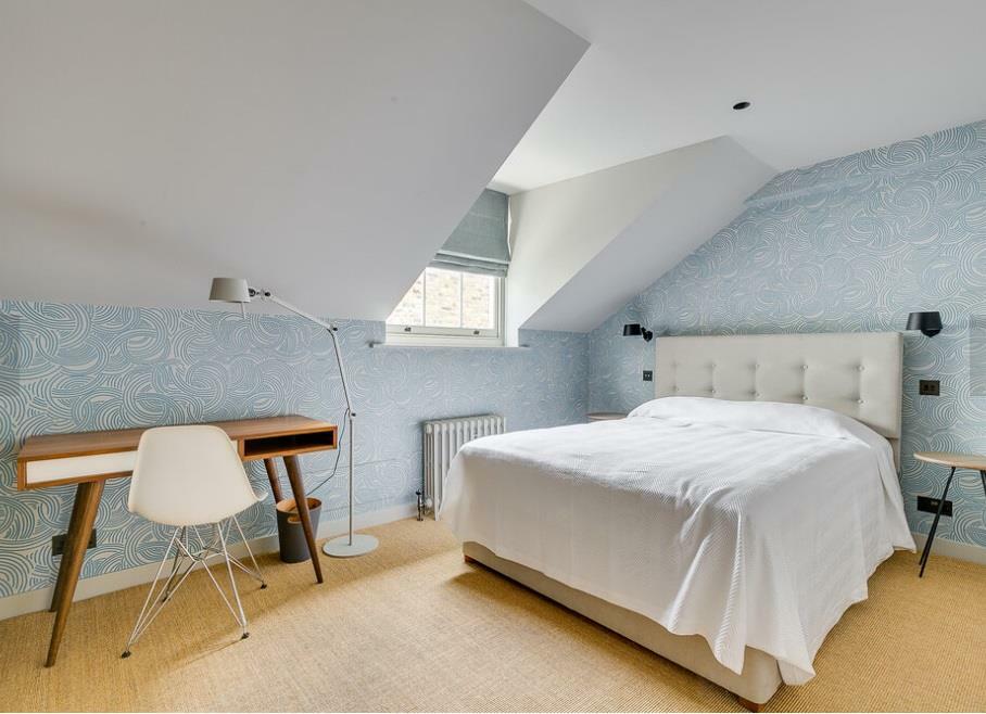 Bolton Gardens 23, Flat 4 - Bedroom.jpg