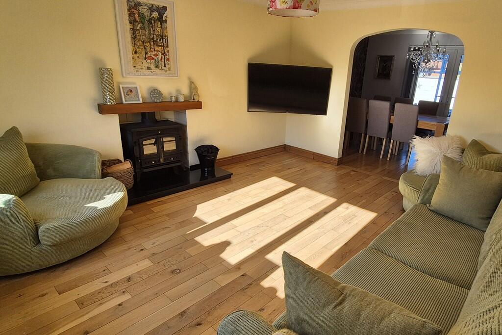 7 Living room 2