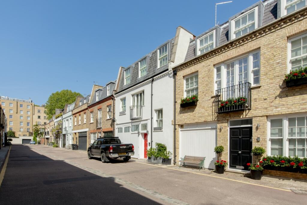 Clabon Mews 