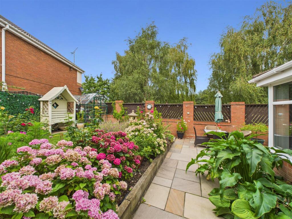 GARDEN