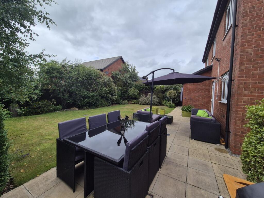 Garden. EmilydimelowEwemoveWhitchurchandNantwich