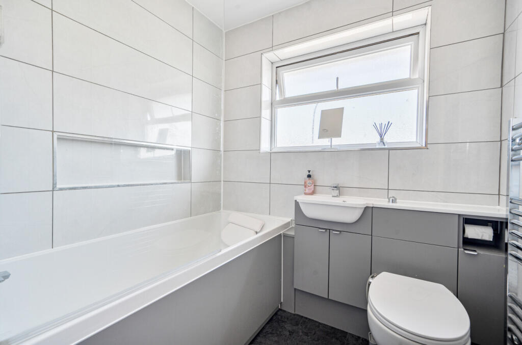 1333047668934ddbcaa7c