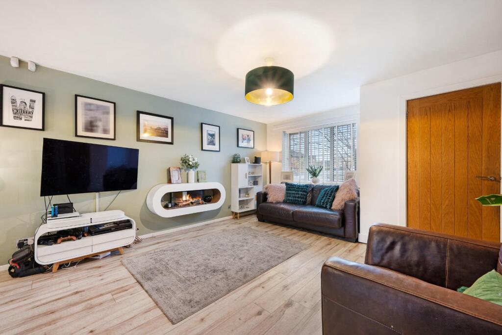 174 Whittingham Drive HDR-24.jpg