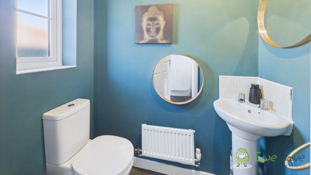 CAM02351G0-PR0075-STILL012