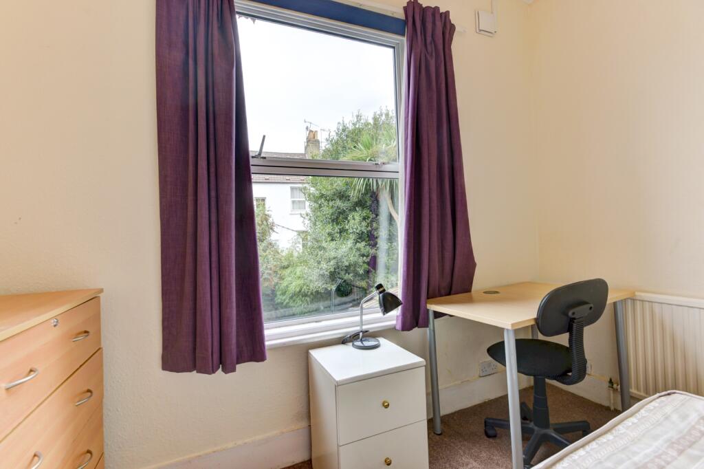 54 Argyle Road Bedroom 2 (2)