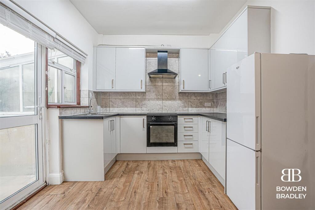 Kitchen / Diner
