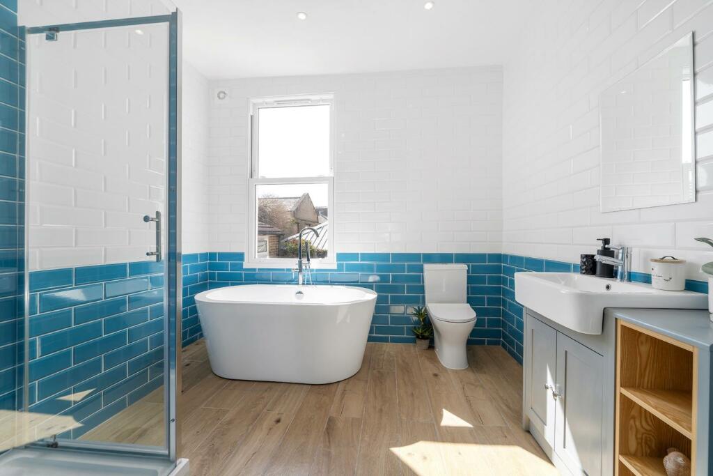 En Suite.jpg