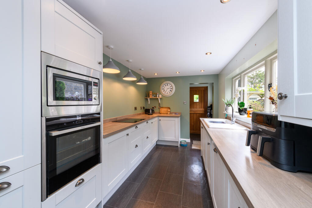 TEK HiRes 250519 023