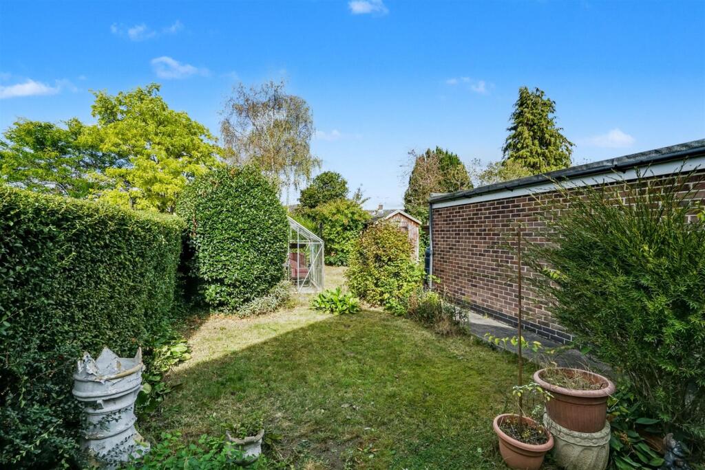 Garden 1_2.jpeg