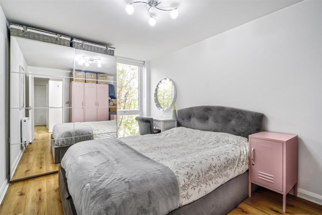 FlatCourt__Lower_Richmond_Road_Richmond__TW9_4NG-5