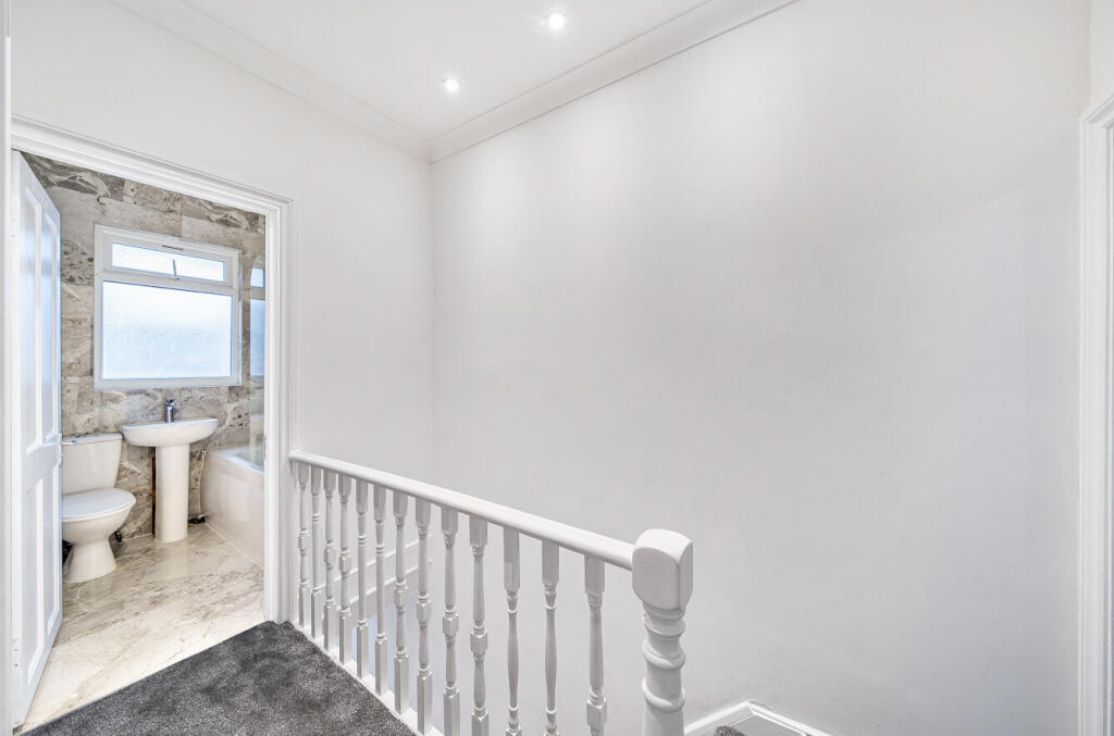 1393146-19-694185...