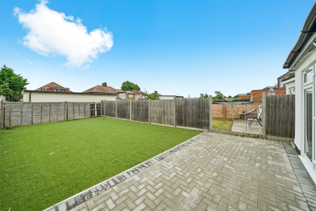 1A Dalmeny Close - s1PlJaRmpUmfjHYrXVit.jpg
