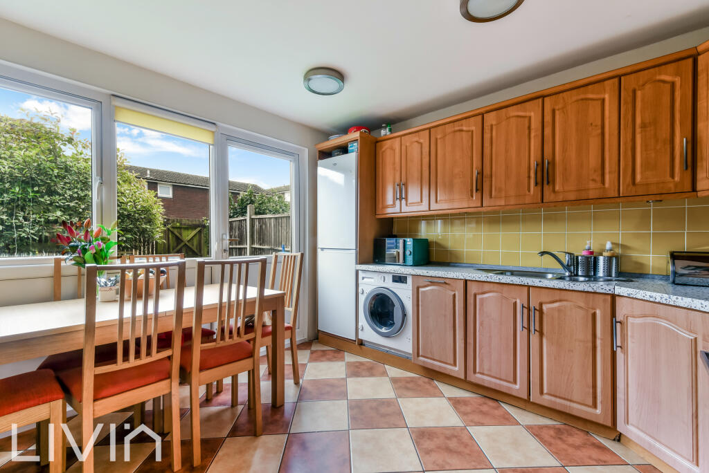 RUSTHALL CLOSE, 22-13