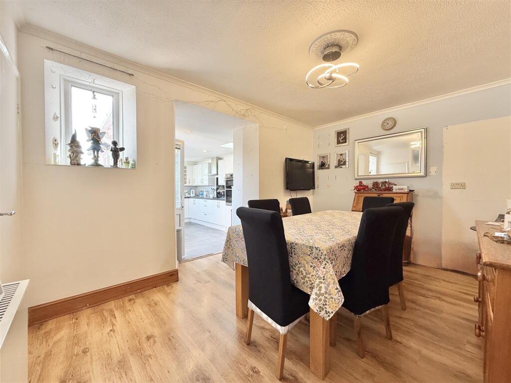 Dining Room Into Kitchen.JPG