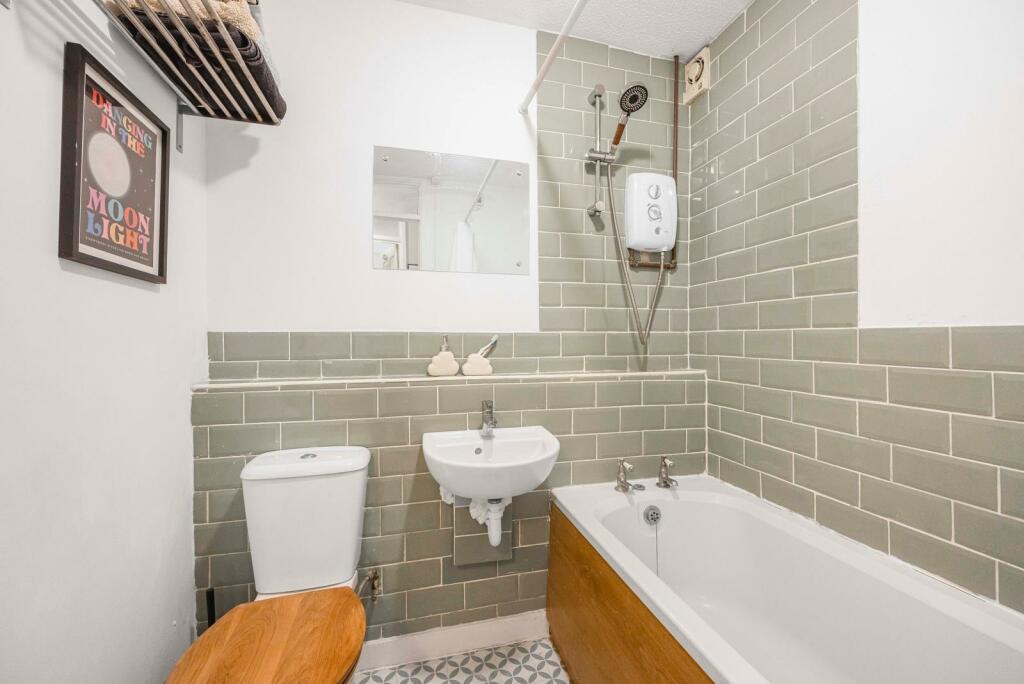Bathroom .jpeg