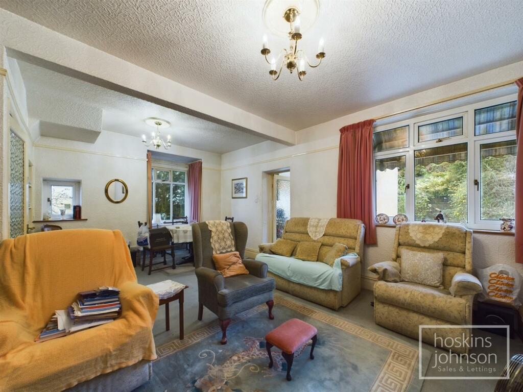 Living/Dining Room