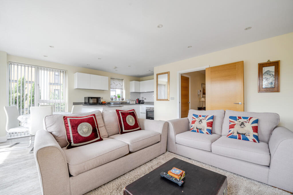 1298980-10-682ef7...