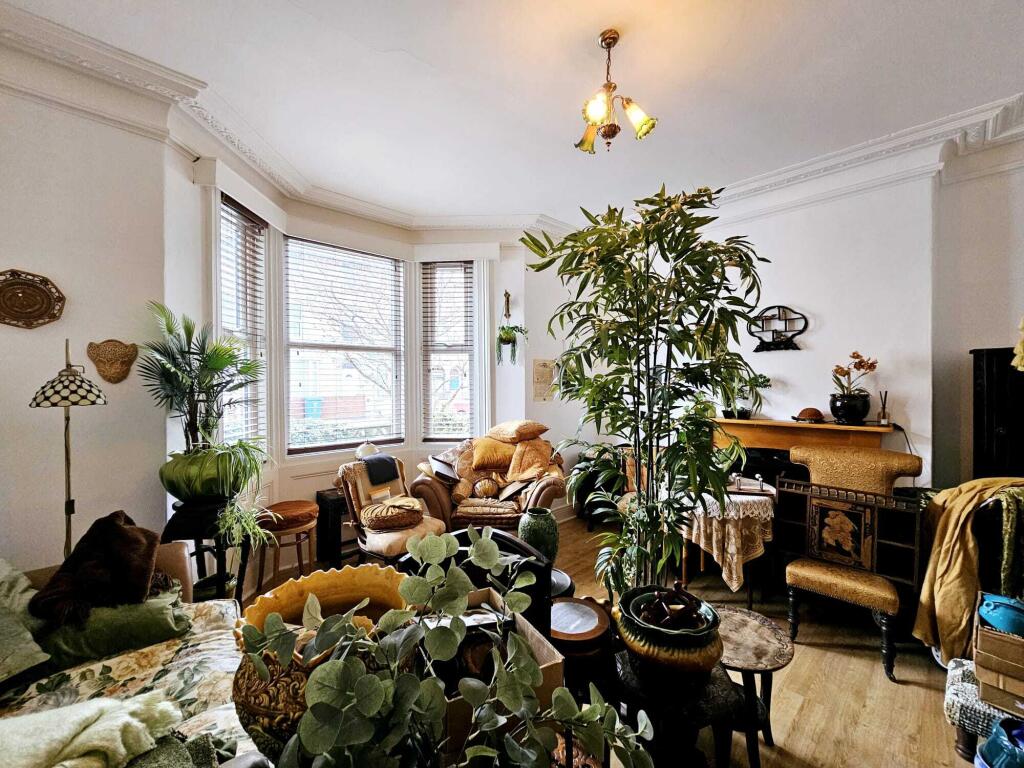 6902c23b-5a88-4393-83f5-6072b3d46a71