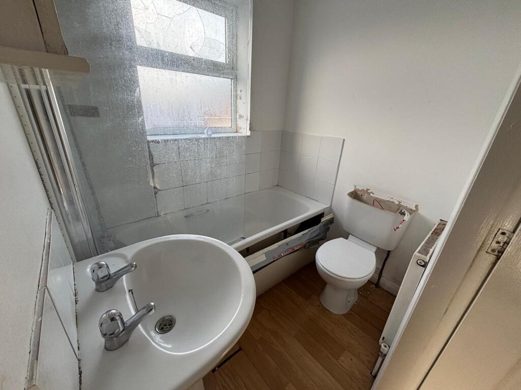 WhatsApp Image 2025-12-05 At 11.32.37 AM  4  T202512051334.jpeg