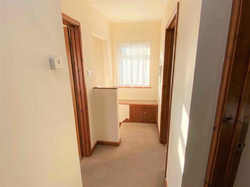 4 Park View Apartments Landing