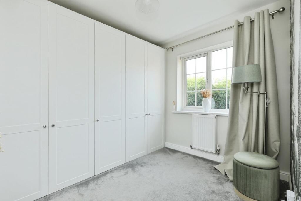 BEDROOM NO.3