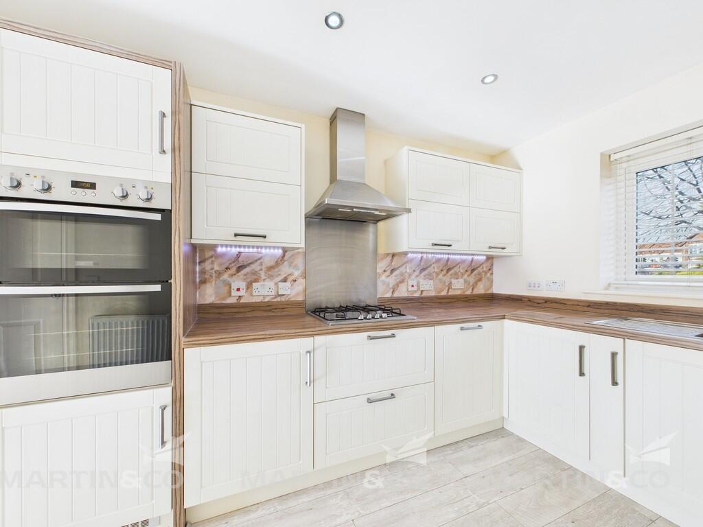 CAM02406G0-PR0415...