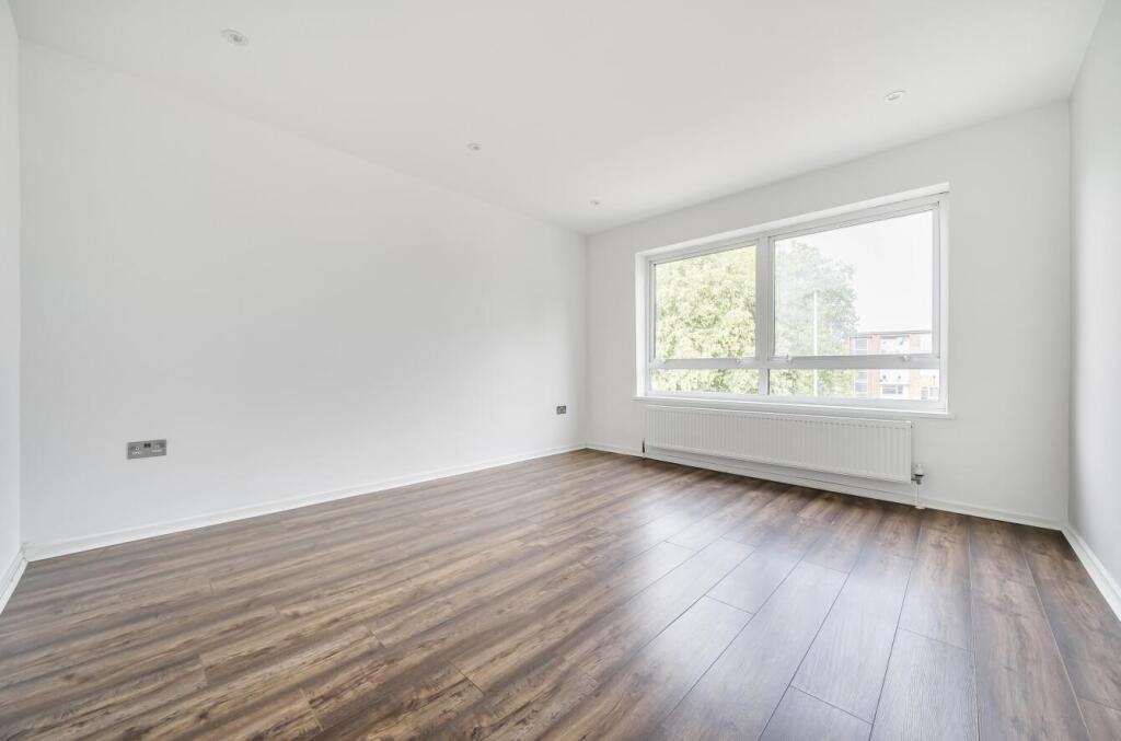 1334196-13-688cf125b69ba-ARW .jpg