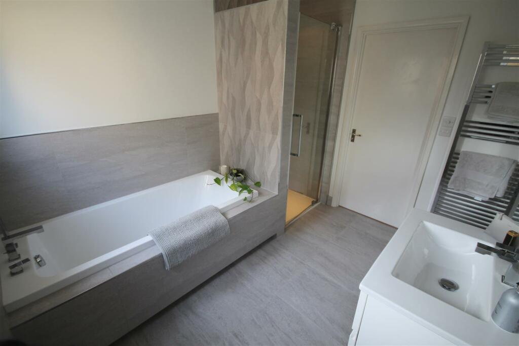 PKC Bathroom i.JPG