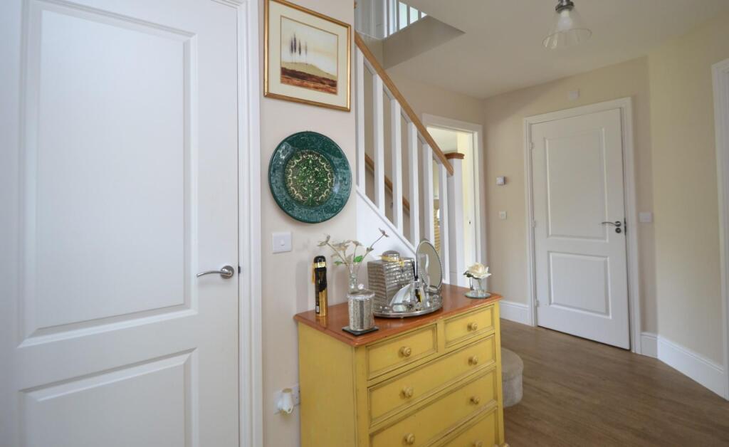 Entrance Hall.JPG