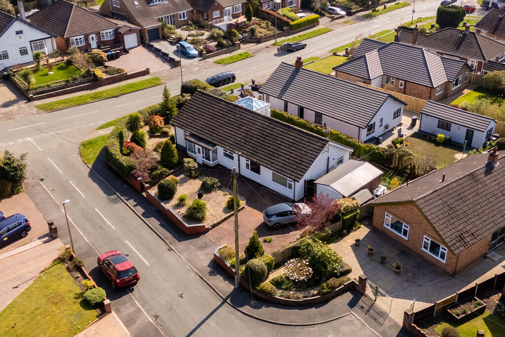 1 Bank Close, CH2...