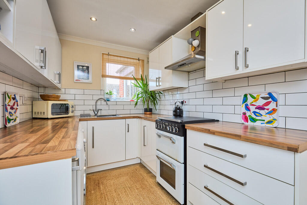 Edward Knight 202...