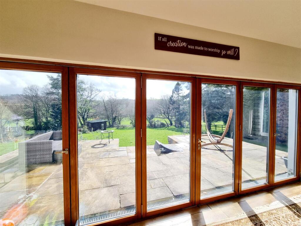Bi Folds.jpg
