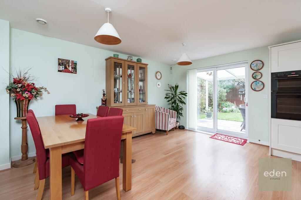 Poynder Drive, Snodland, ME6