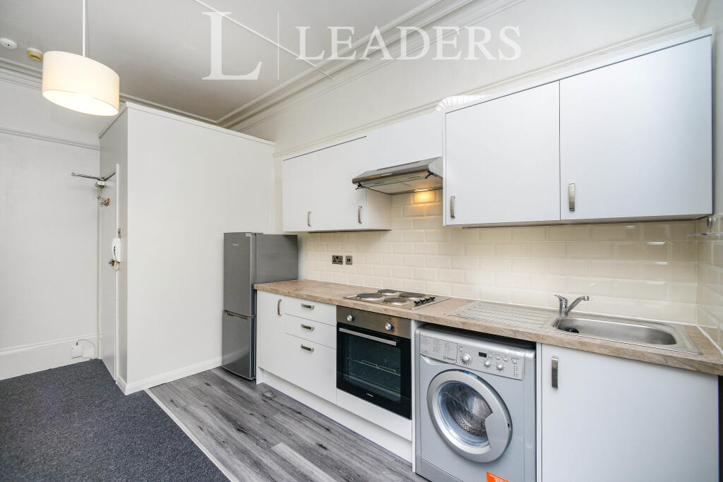 1000995379.FINALPHOT